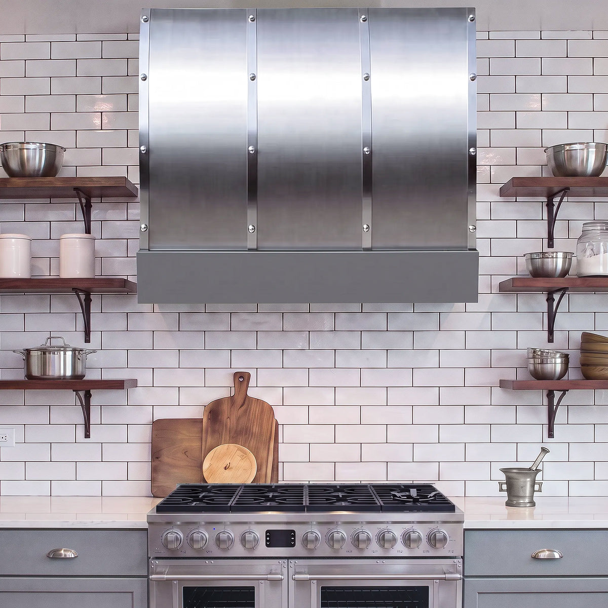 Box Custom Stainless Steel Range Hood with Riveted Straps